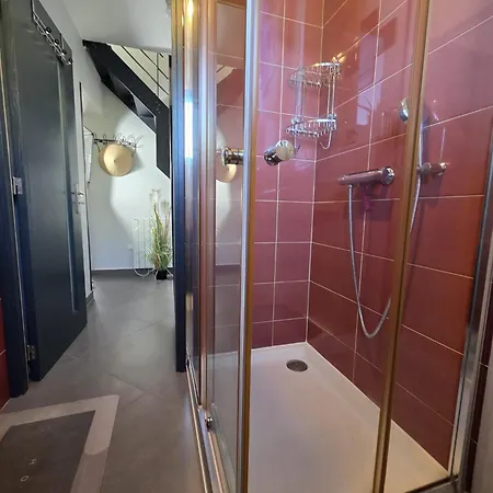 Charming House With Balcony Parking - Direct Paris 度假居 Houilles